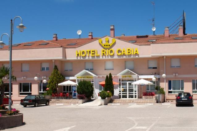 Hotel Rio Cabia Exterior photo